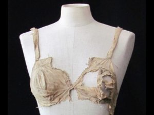 Sostén del siglo XV.