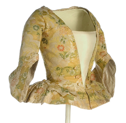 Casaca femenina. Siglo XVIII. Museo del traje Madrid.