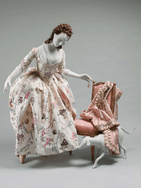Robe à la Polonaise. Francia. Cerca de 1780. Seda. Adquirido por Mr y Mrs Alan S. Davis. Donado en 1976. Museo Metropolitano. Nueva York.