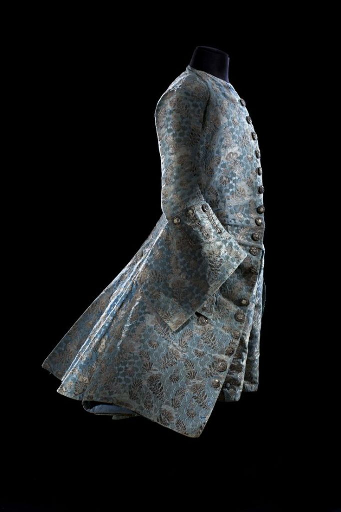 Casaca. Hacia 1730-1740. Museo de Artes Decorativas, Colección Moda y Textil. París.