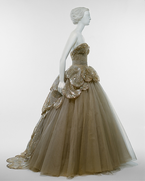 Venus. Colección otoño:invierno. 1949-1950. Metropolitan Museum. Nueva York.