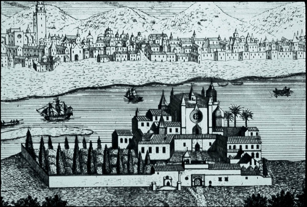 El monasterio en sus inicios, previo a la construcción hacia la mitad del siglo XVIII de la monumental Puerta de Tierra de Ambrosio de Figueroa.