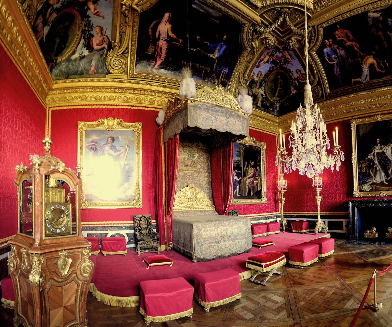 Cama de estado. Salón de Mercurio. Gran apartamento del rey. Palacio de Versalles. Versalles.